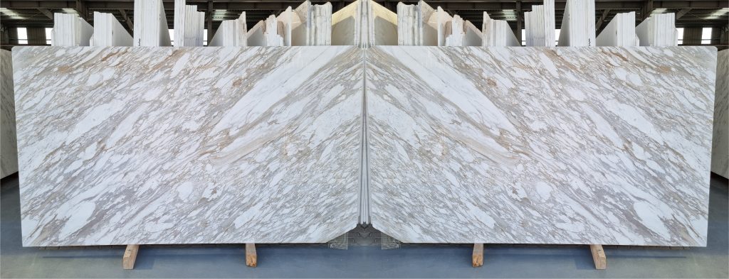 Calacatta Greece Marble Slab 2cm Bookmatch-01-min