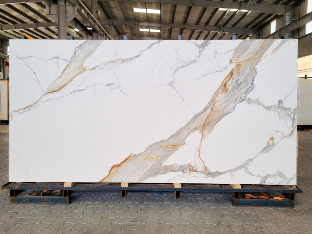 CALACATTA BELISIMO PORCELAIN FULL SLAB-min