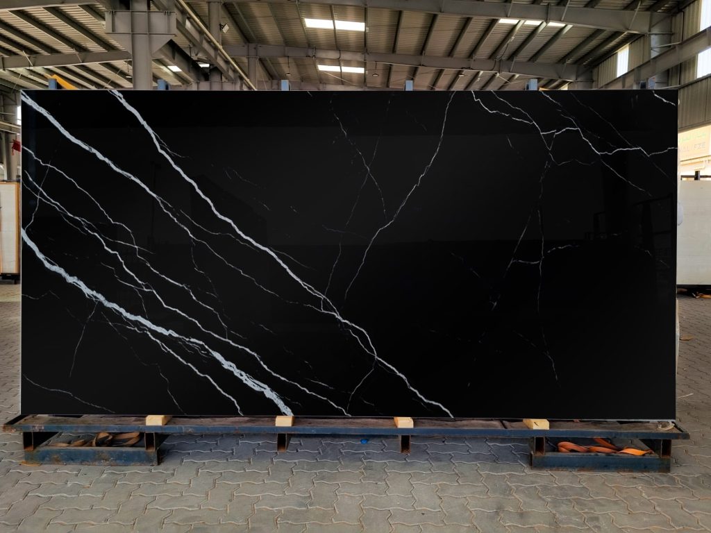 MARQUINA NERO PORCELAIN FULL SLAB-min