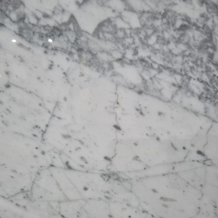 Arabescato Polished Slab 2cm FR BBB Zoom