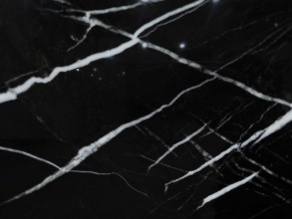 BELGIUM-BLACK-SLAB-2-CM-HS-A---Full-Slab-z
