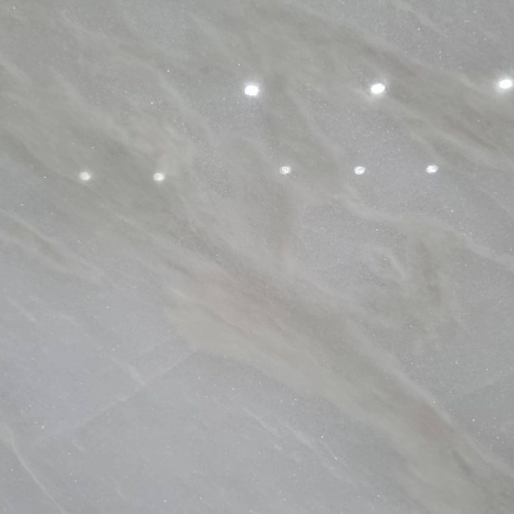 Bianco Rhino Polished Slab 2cm MS zoom 1