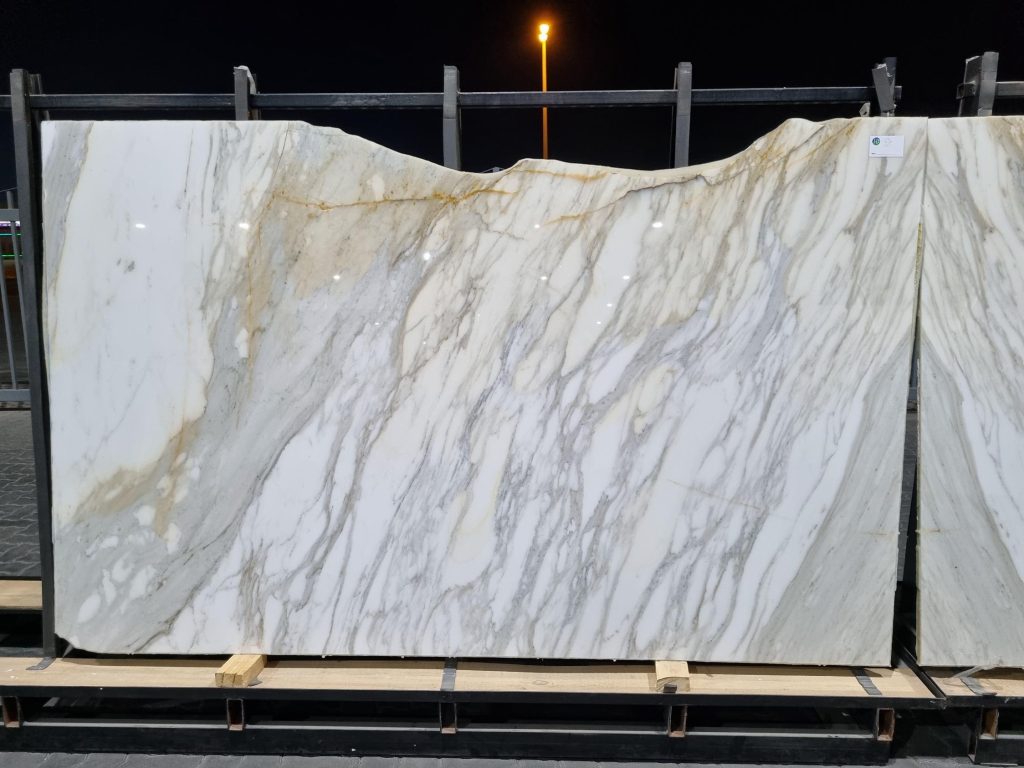Calacatta Gold (GSL) 2cm