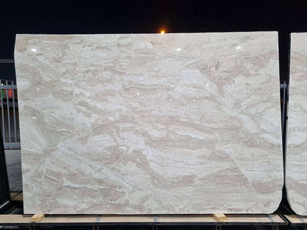 Diana Royal Extra 3cm slab