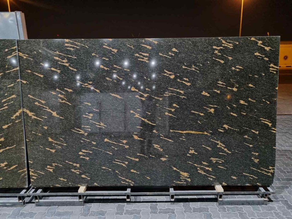 Fish Gold Granite Slab 2 cm SGR slab