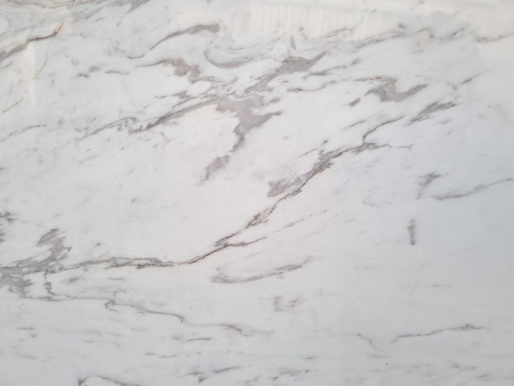 Fusion White Polished Slab 2 cm (MSG) 1