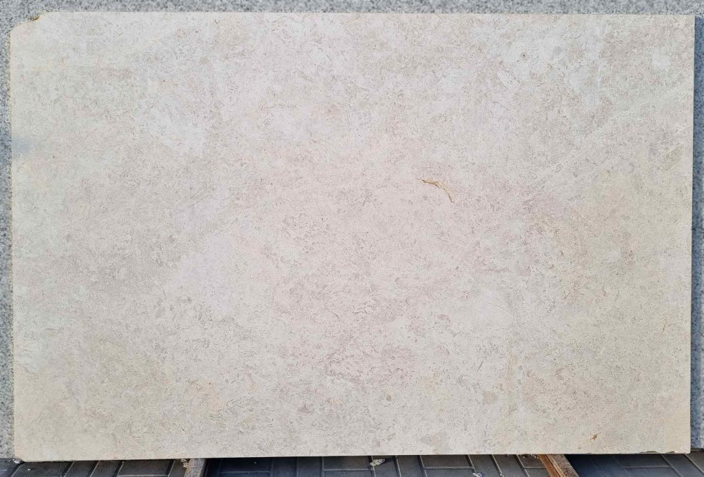Omani Polish Gangsaw Slab 2 cm full slab