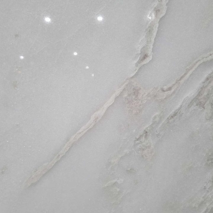 Oyster White Polished Slab 2cm MS zoom 1