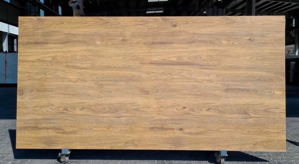 Porcelain Oak Wood Natural Matt 12mm