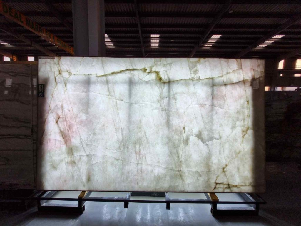 Quartzite Rossy Cristallo Patagonia Slab 2 cm-SO 11