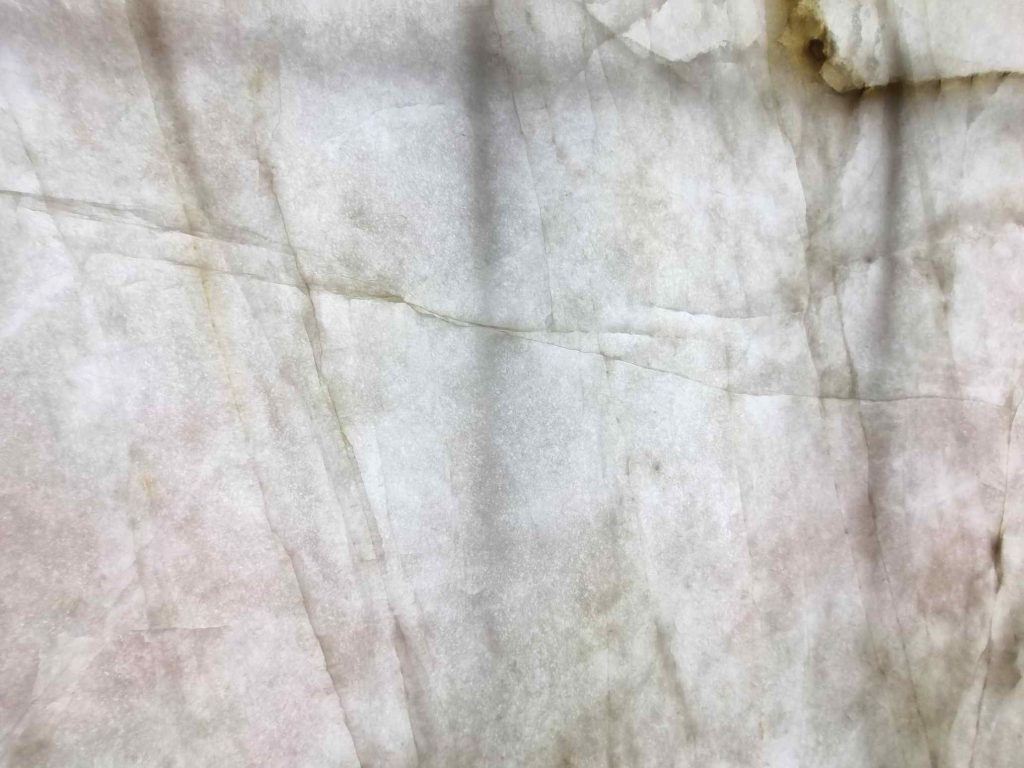 Quartzite Rossy Cristallo Patagonia Slab 2 cm-SO zoom