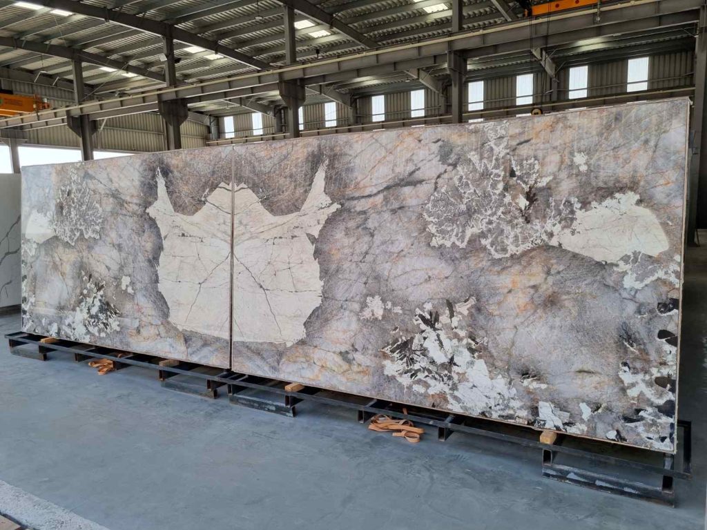 Quartzite White Patagonia Slab 2 cm-SO 2