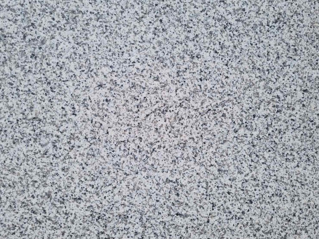 Saudi Bianco Trimmed Slab 2 cm Zoom