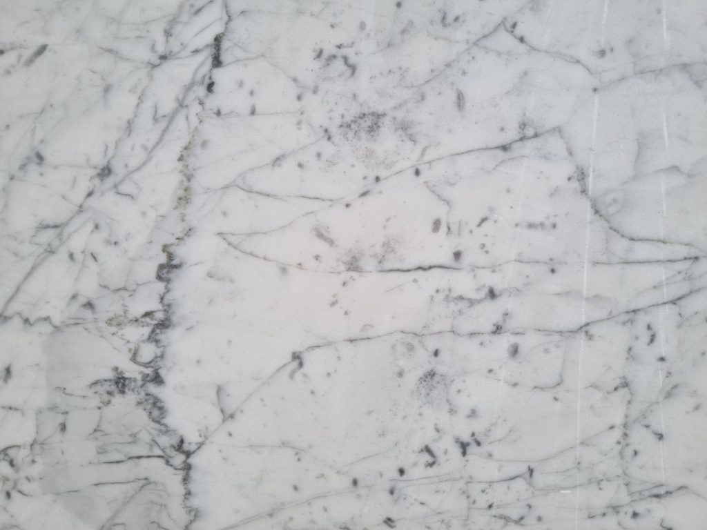 Statuario White Polished Slab 2 cm-FR zoom 2