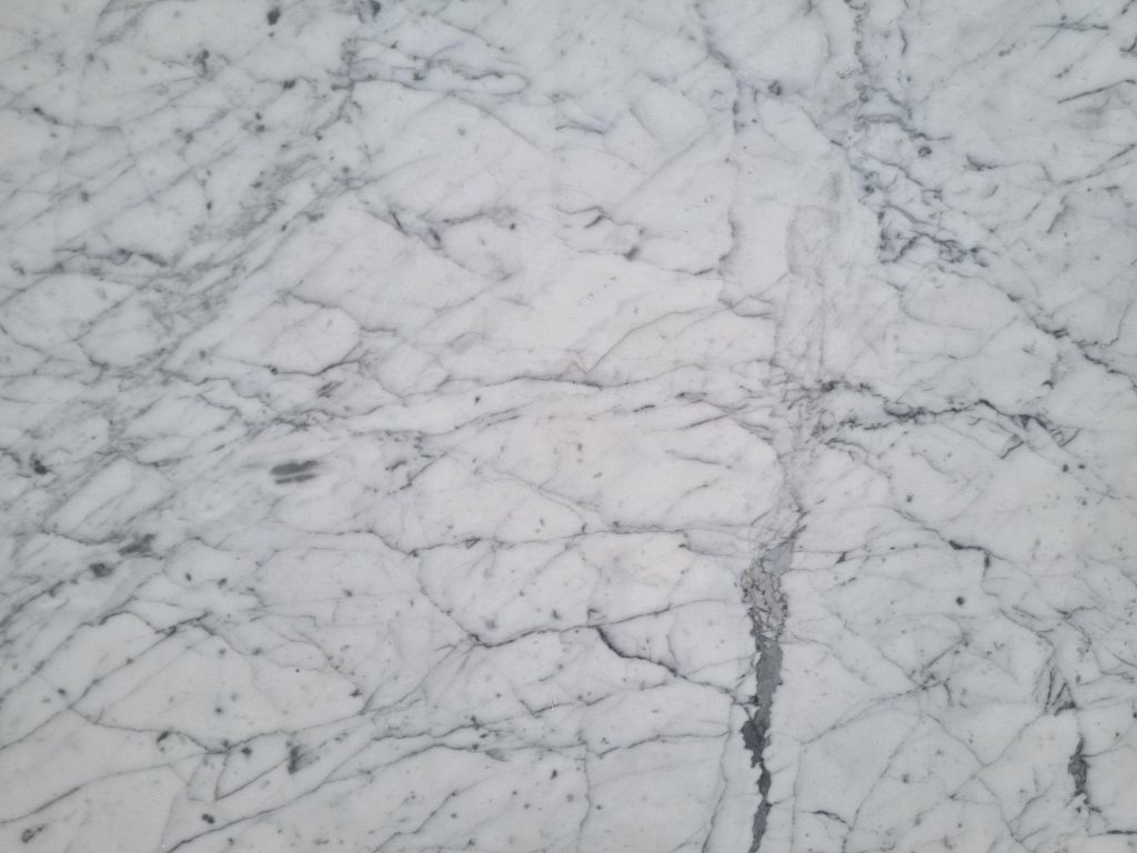 Statuario White Polished Slab 2 cm-FR zoom1