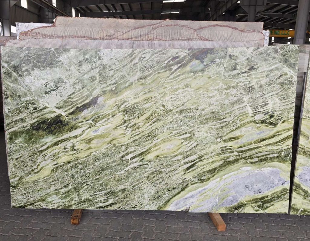 IRISH GREEN BELLA POLISHED SLAB 2 CM-61919 e