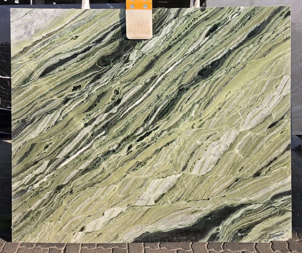Irish Green Bella Dark Polished Slab 2 cm-61919 (2)