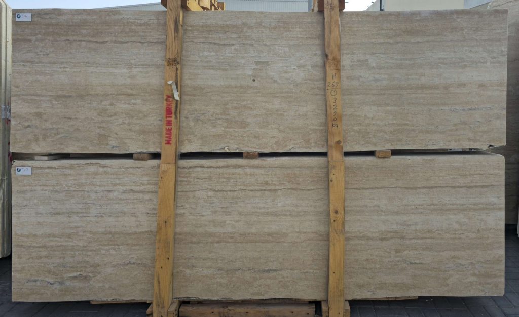 Travertine light unf.p slab 2 cm -81918-C (1)
